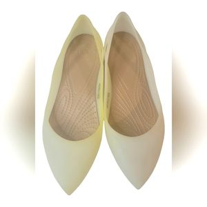 CROCS Women's Rio Pointed Toes Side Cut Out Flexible Flats Sz W8